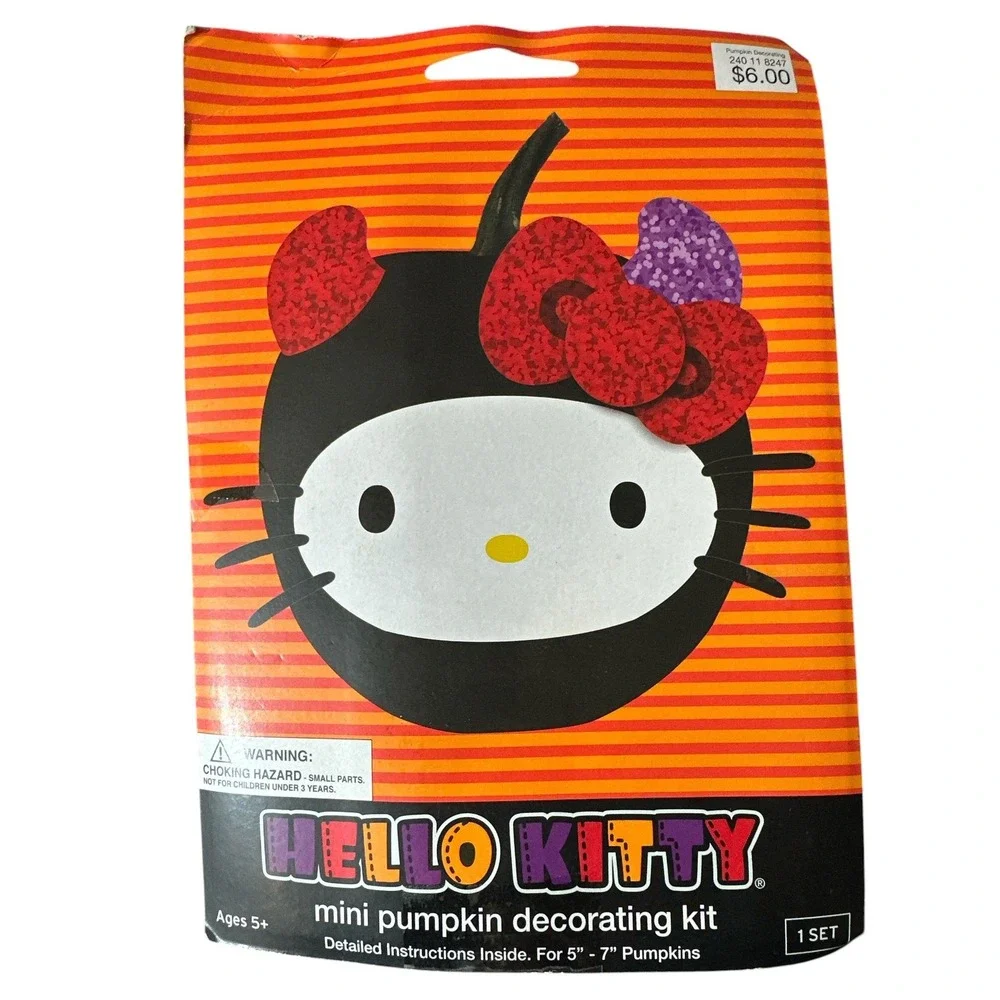 Hello Kitty Mini Pumpkin Decorating Kit 2012 for 5-7
